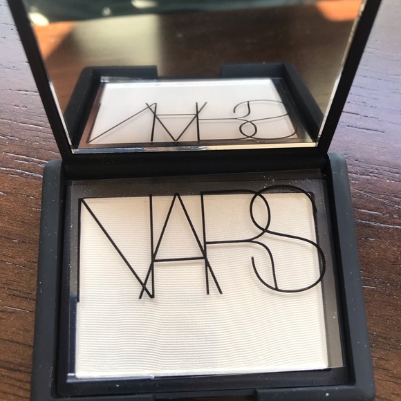 Nars Albatross highlighter - Picture 2 of 4
